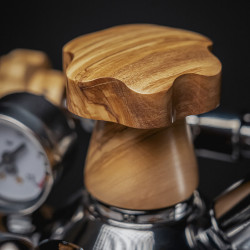 La Pavoni wood handles kit (Legno olivo) – rokturu komplekts