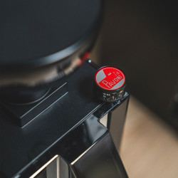 La Pavoni New Kube Mill melns | elektriskā kafijas dzirnaviņas