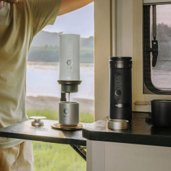 OutIn Nano 2 (Pearl white) — ceļojumu kafijas automāts