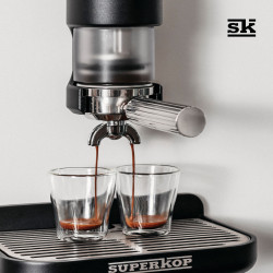 Superkop Melns