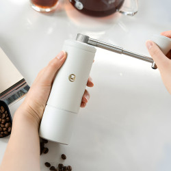 Timemore Chestnut C5 PRO (balta) – kafijas dzirnaviņas